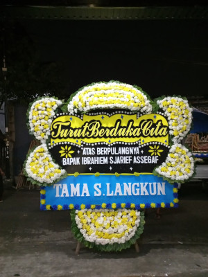 Papan Bunga Duka di Pasar Prabumulih Ii